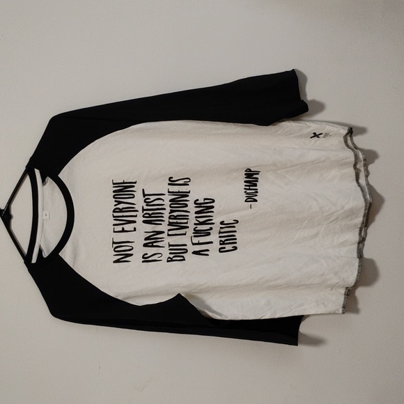 "not everyone is an artist but everyone is a f*cking critic" raglan tee | Med - Picture 1 of 3